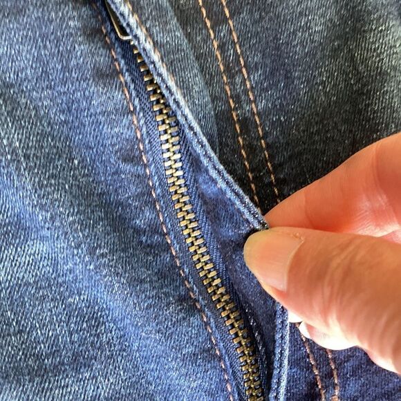 Joe’s High Rise Skinny Ankle Crop Stretch Denim Classic Five Pocket Jeans Sz 26 - Picture 5 of 16